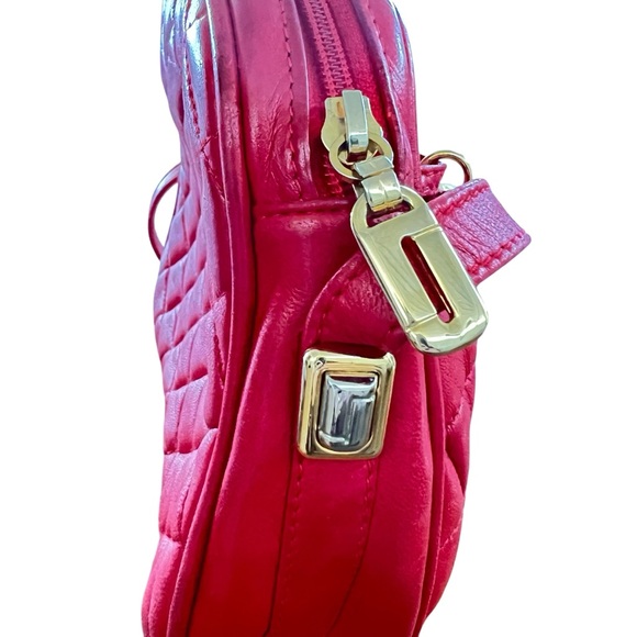 Judith Leiber Red Quilted Crossbody Bag with Diamond Pattern Kid leather - Picture 4 of 14